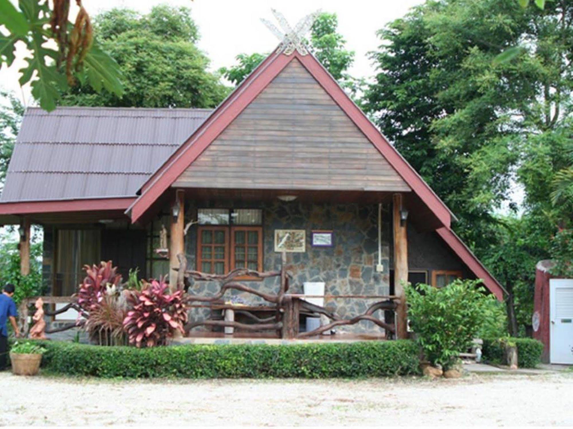 John Garden Home Suan Phueng Exterior photo